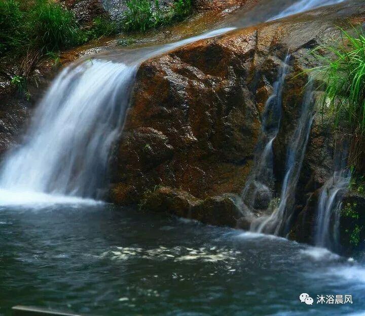 我是上门女婿，他家对我不好，现在儿女大了，我想离婚，她说离婚她就死，不知怎么办游戏画面